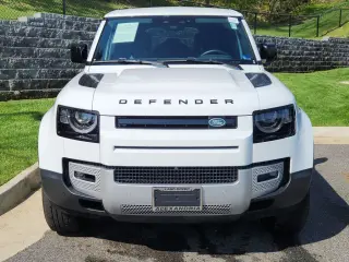 2024 Land Rover Defender 110