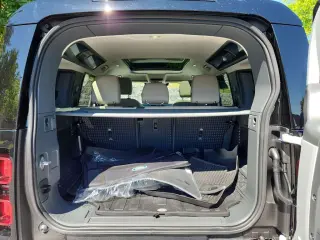 2024 Land Rover Defender 110