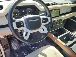 2024 Land Rover Defender 110