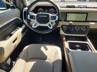 2024 Land Rover Defender 110