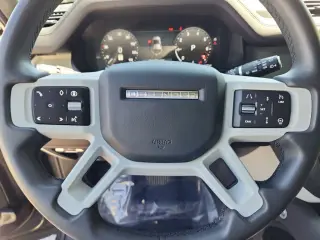 2024 Land Rover Defender 110