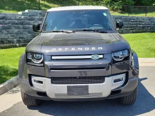 2024 Land Rover Defender 110