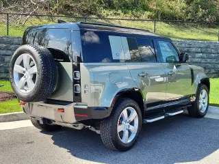 2024 Land Rover Defender 110