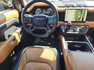 2024 Land Rover Defender 110