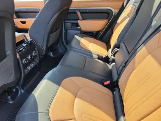 2024 Land Rover Defender 110