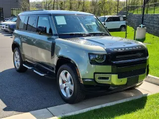 2024 Land Rover Defender 110