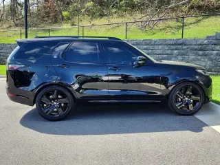 2023 Land Rover Discovery