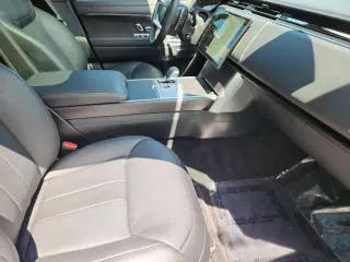 2025 Land Rover Range Rover