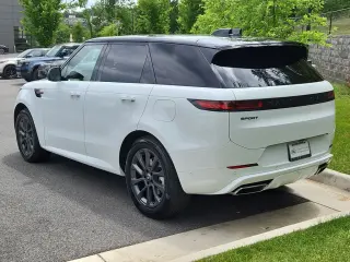2025 Land Rover Range Rover Sport