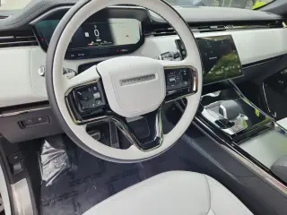 2025 Land Rover Range Rover Sport