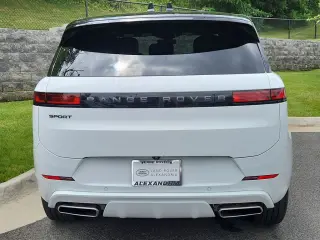 2025 Land Rover Range Rover Sport