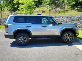 2025 LEXUS GX 550