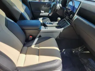 2025 LEXUS GX 550