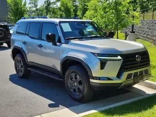 2025 LEXUS GX 550