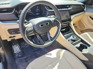 2024 Jeep Grand Cherokee L
