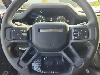 2026 Land Rover Defender 110