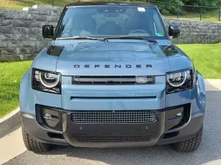2026 Land Rover Defender 110