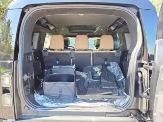 2026 Land Rover Defender 110