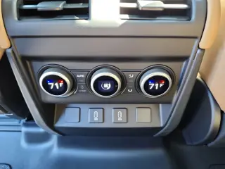 2026 Land Rover Defender 110