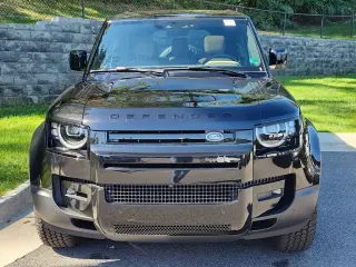 2026 Land Rover Defender 110