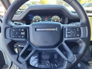 2026 Land Rover Defender 110