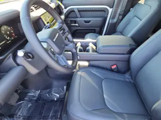 2026 Land Rover Defender 110