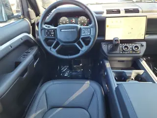 2026 Land Rover Defender 110