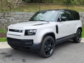 2026 Land Rover Defender 110