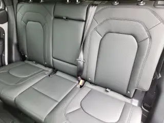 2026 Land Rover Defender 110