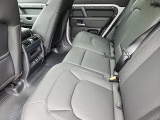 2026 Land Rover Defender 110