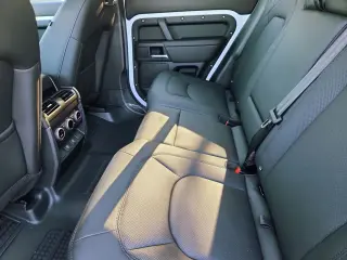 2025 Land Rover Defender 110