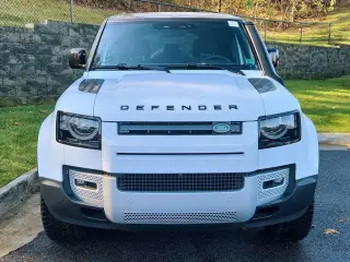 2025 Land Rover Defender 110