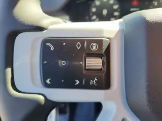 2026 Land Rover Defender 110