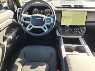 2026 Land Rover Defender 110