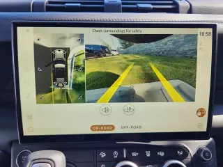 2026 Land Rover Defender 110