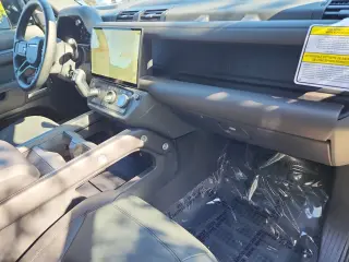 2026 Land Rover Defender 110