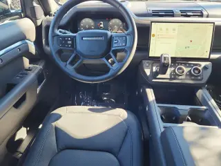 2026 Land Rover Defender 110