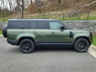 2026 Land Rover Defender 130