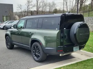 2026 Land Rover Defender 130