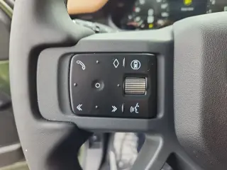 2026 Land Rover Defender 130