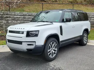 2025 Land Rover Defender 130