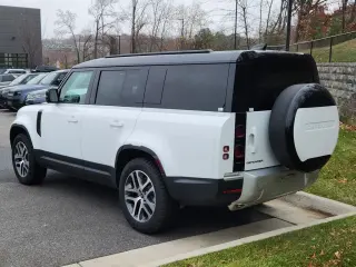 2025 Land Rover Defender 130