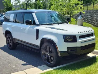 2025 Land Rover Defender 130
