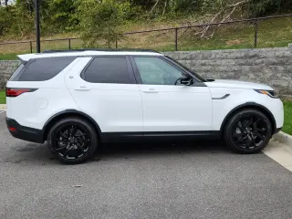 2025 Land Rover Discovery