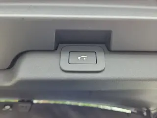 2025 Land Rover Discovery