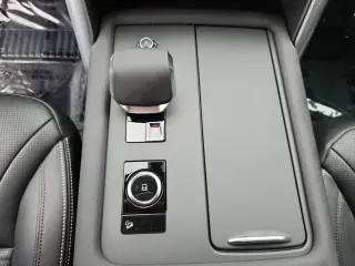 2025 Land Rover Discovery
