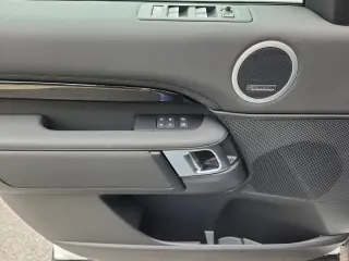 2025 Land Rover Discovery