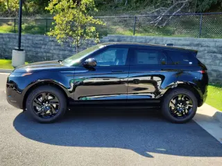 2026 Land Rover Range Rover Evoque