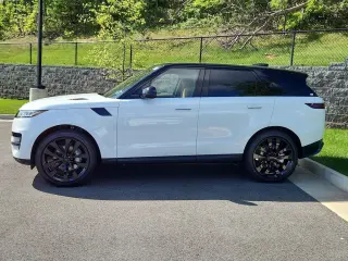 2026 Land Rover Range Rover Sport