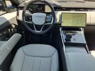 2026 Land Rover Range Rover Sport